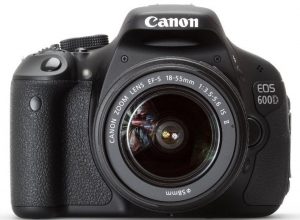 ميزات وعيوب كاميرا كانون Canon D600
