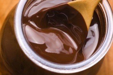 طريقة عمل صوص الشوكولا السوداء