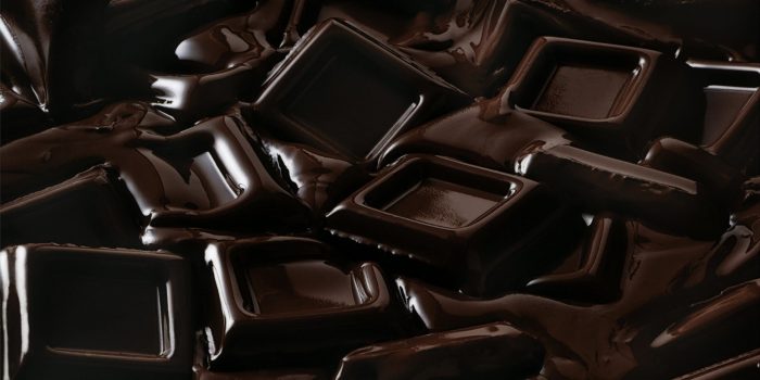 الشوكولاتة الداكنة
