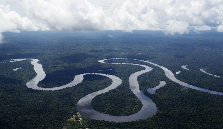 نهر الأمازون