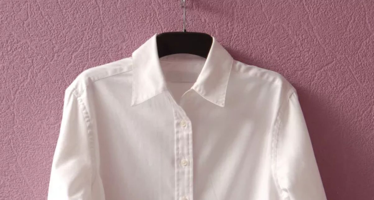 نصائح إلى جانب كيفية إزالة البقع من الملابس البيضاء