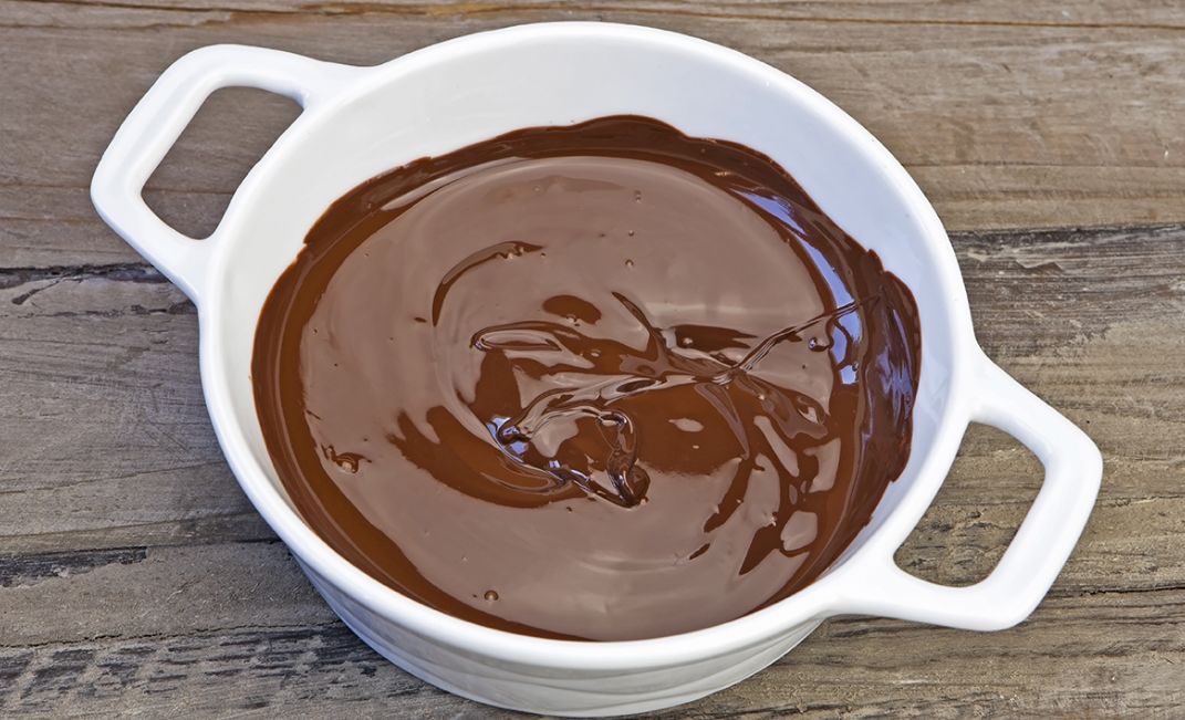 طريقة عمل صوص الشوكولا بالكاكاو البودرة مع الحليب المكثف