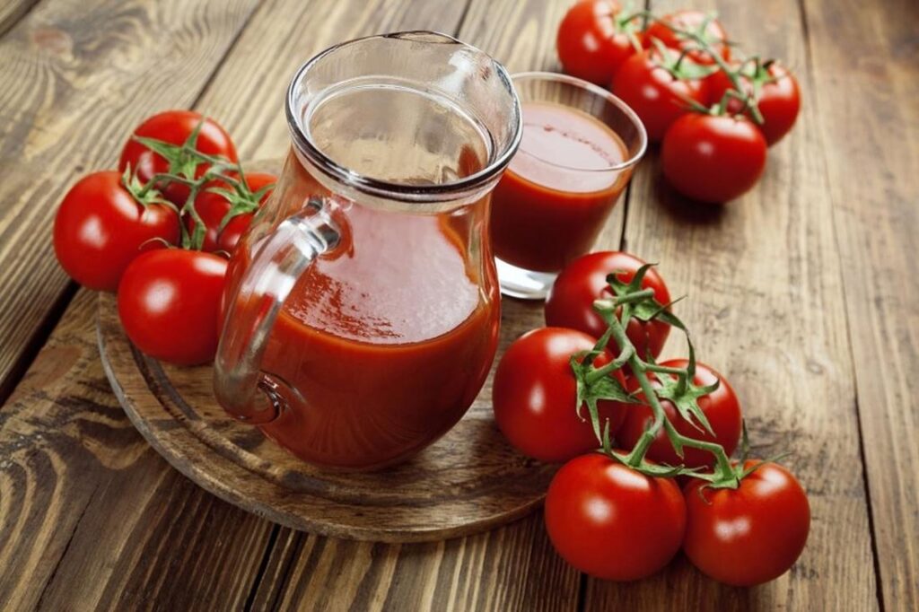 وصفة الطماطم لتطويل الأظافر