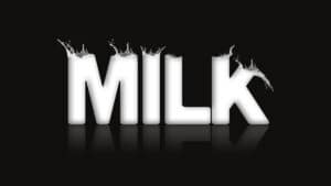 ما الفرق بين الحليب كامل الدسم وخالي الدسم؟ 5 نقاط ستخبرك أي منها صحي أكثر